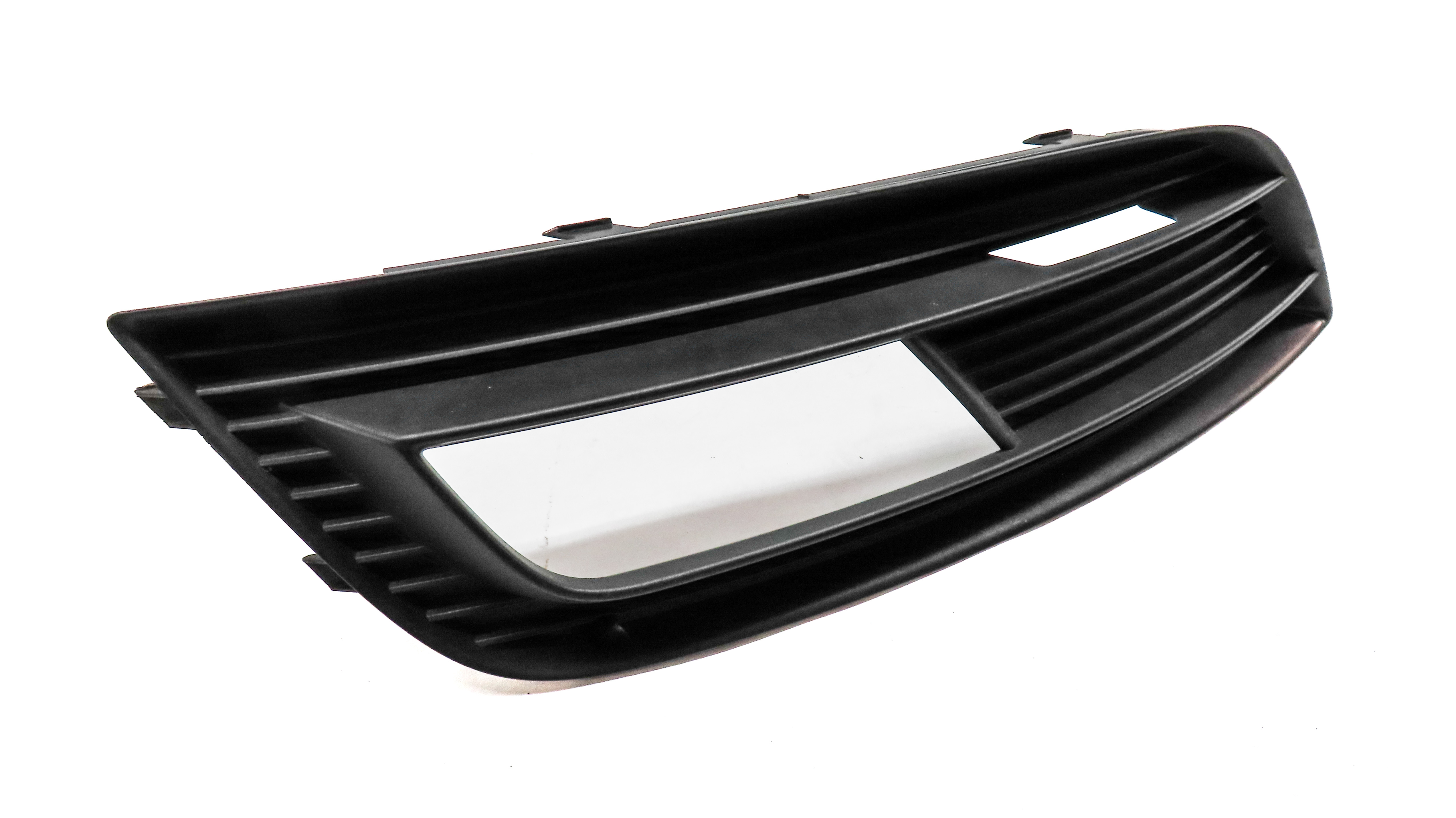 2013 AUDI A4 (B8 8K) FRONT LEFT DRIVER LOWER FOG LIGHT FOGLIGHT TRIM GRILLE — exact item pictured